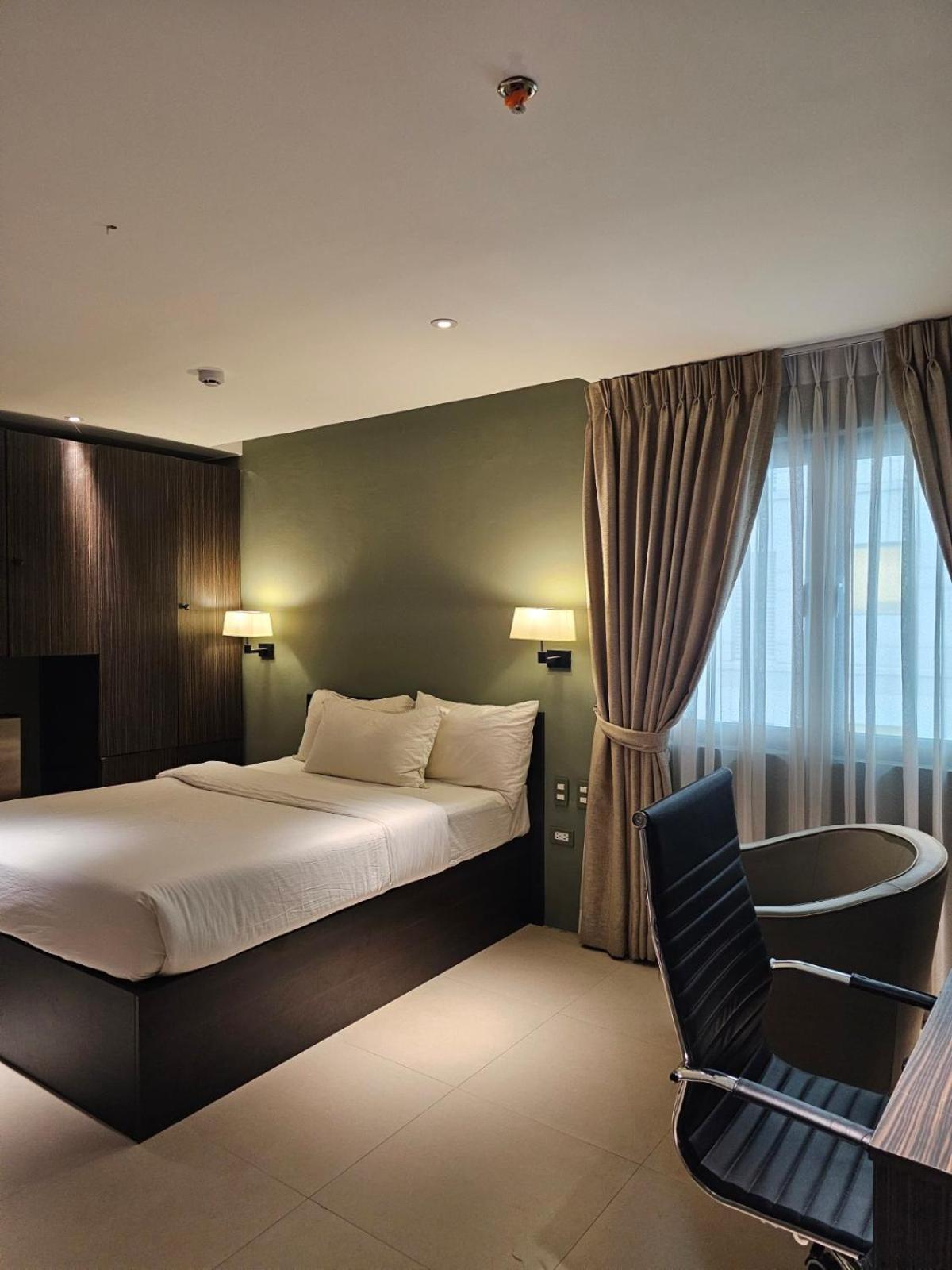 Valentino'S Hotel Анхелес Екстериор снимка