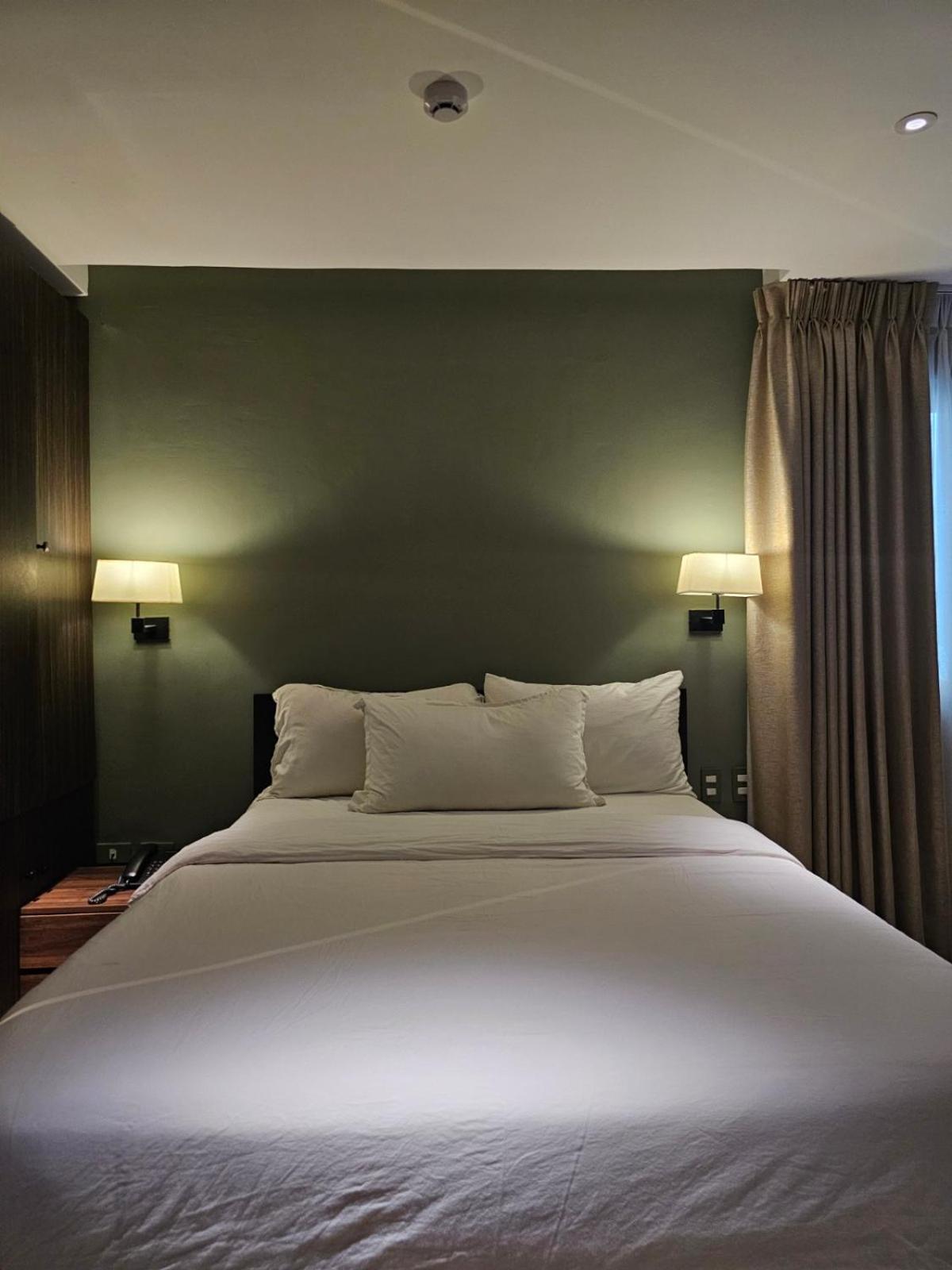 Valentino'S Hotel Анхелес Екстериор снимка